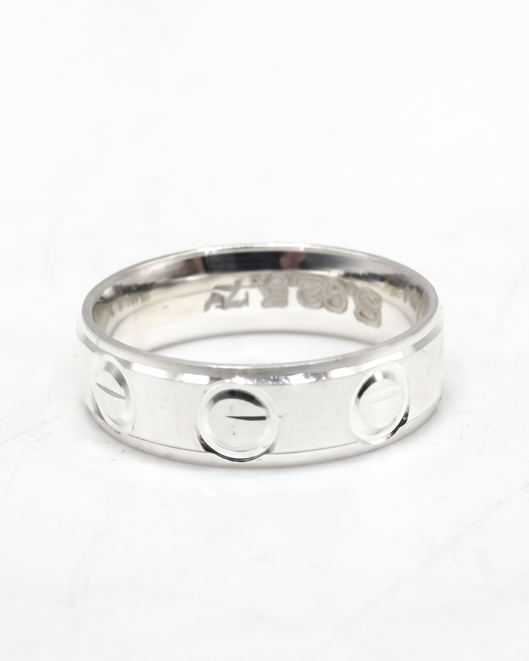 Unisex Luxe Screw Band Ring