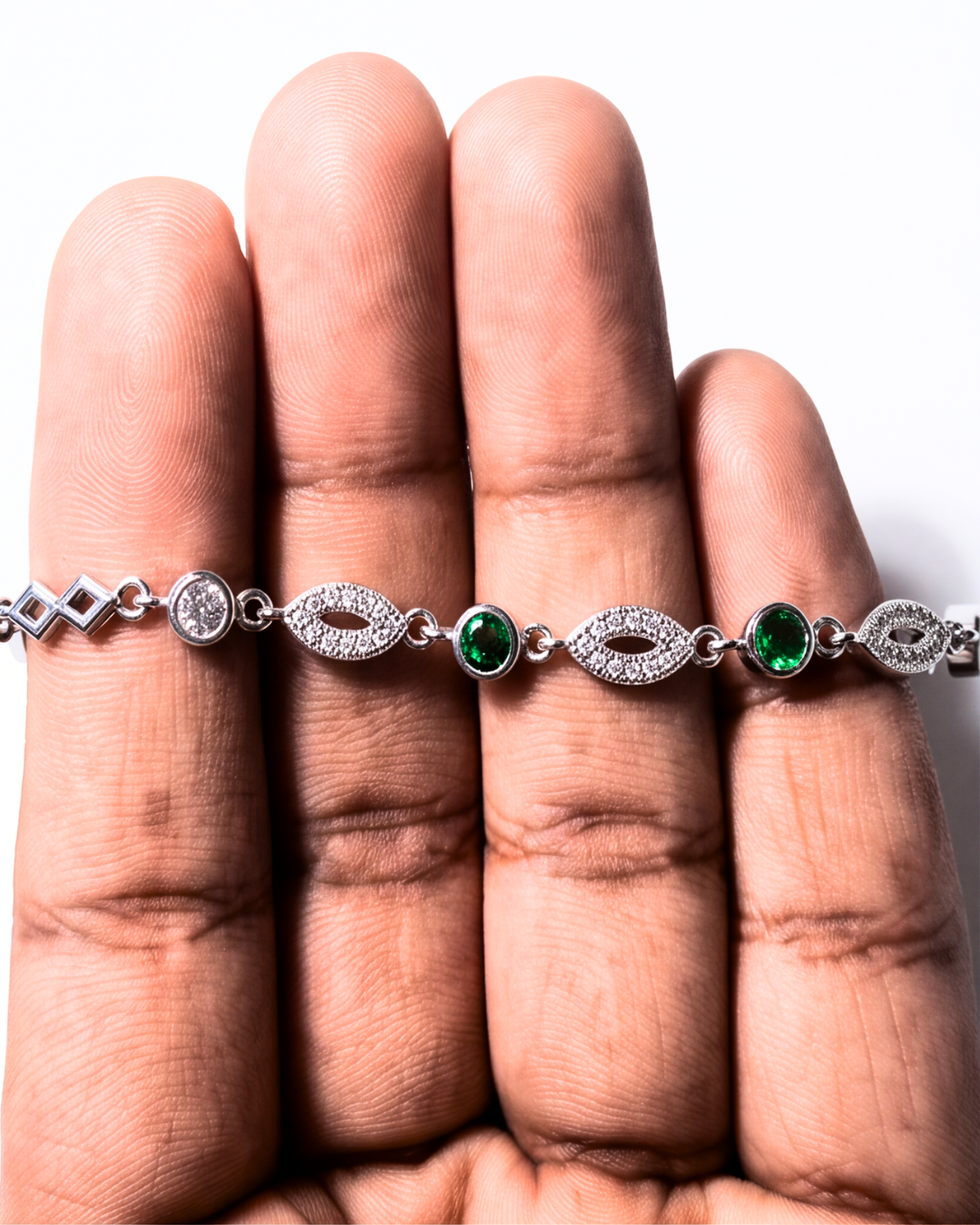 The Emerald Éclat Bracelet