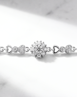 The Amora Heart Bracelet