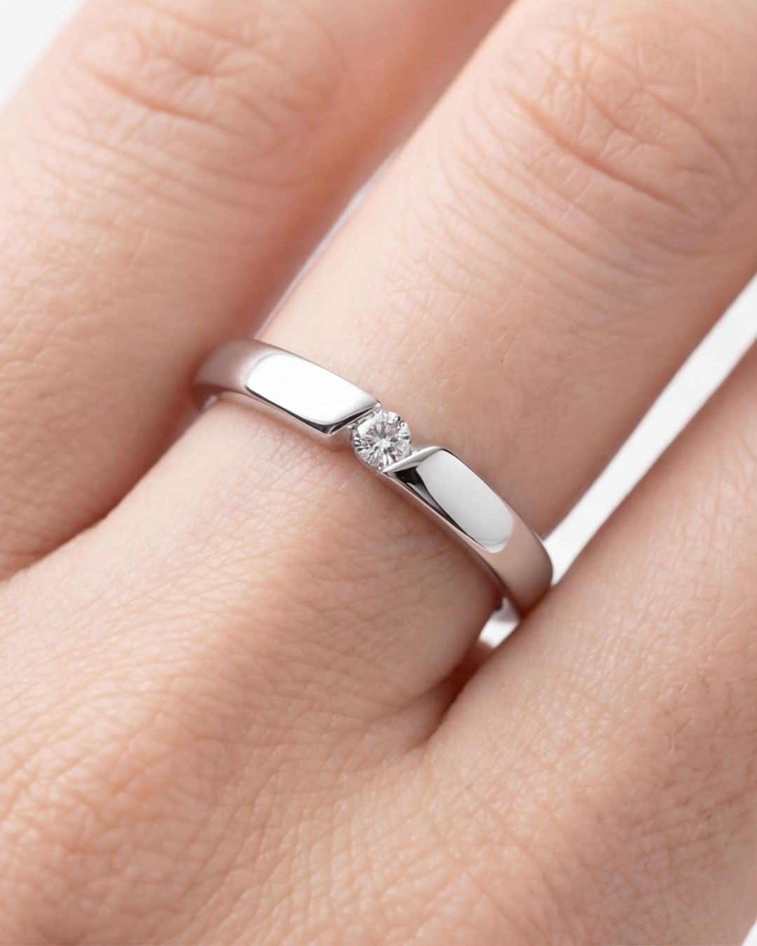 Luna Solitaire Band Ring