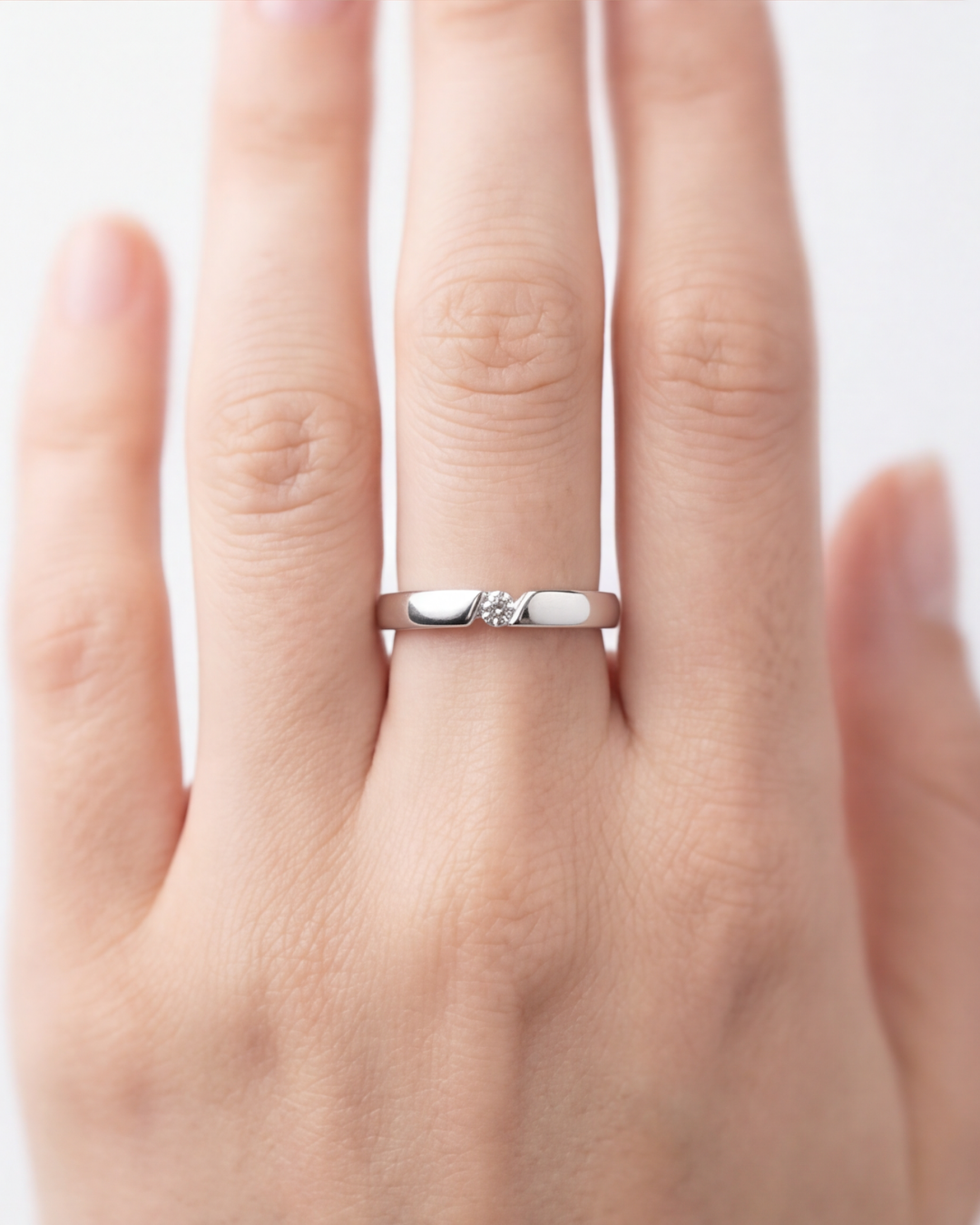 Luna Solitaire Band Ring