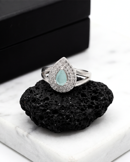 Aqua Lumière Halo Ring