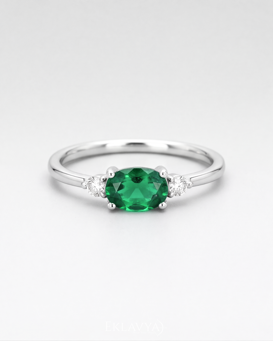 Emeralda Elegance Ring