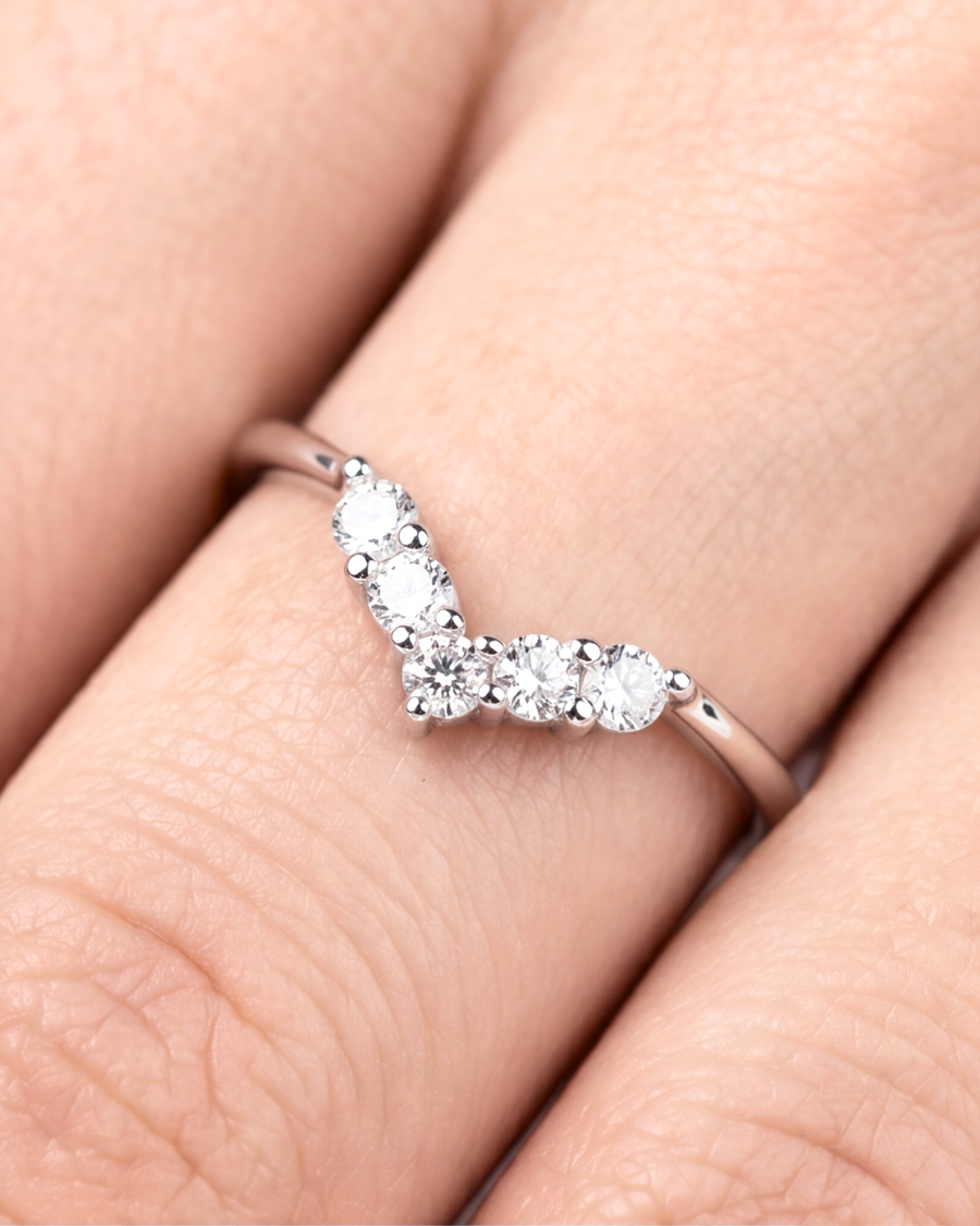 Celestia Curve Ring