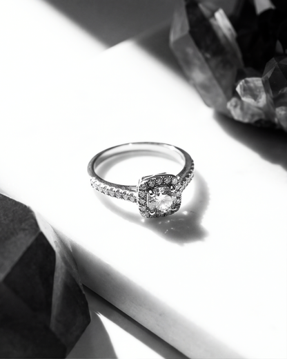Eklavya Regal Halo Ring — catalog image 3