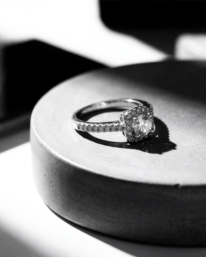 Eklavya Regal Halo Ring — catalog image 5