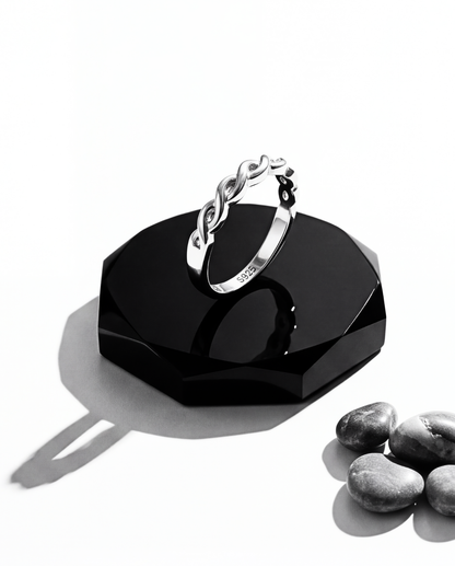 Eklavya Eternal Twist Ring — catalog image 4