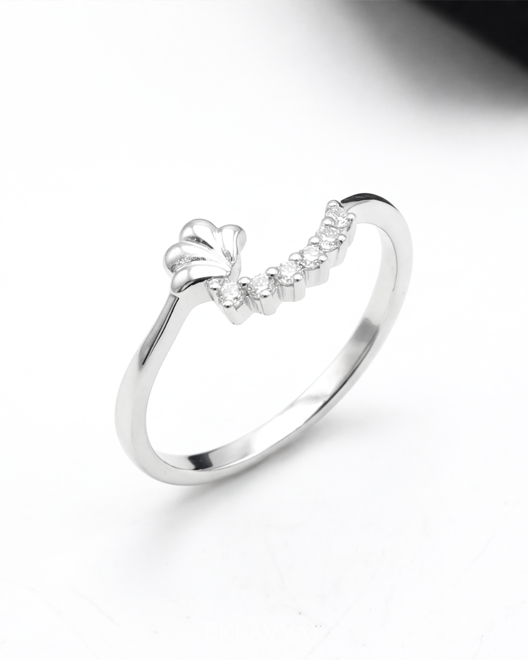 Seashell Grace Ring