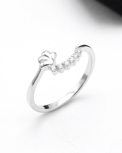 Seashell Grace Ring