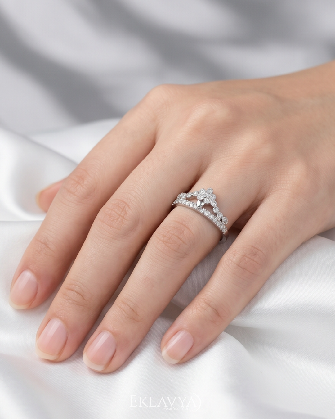 Celestelle Crown Ring