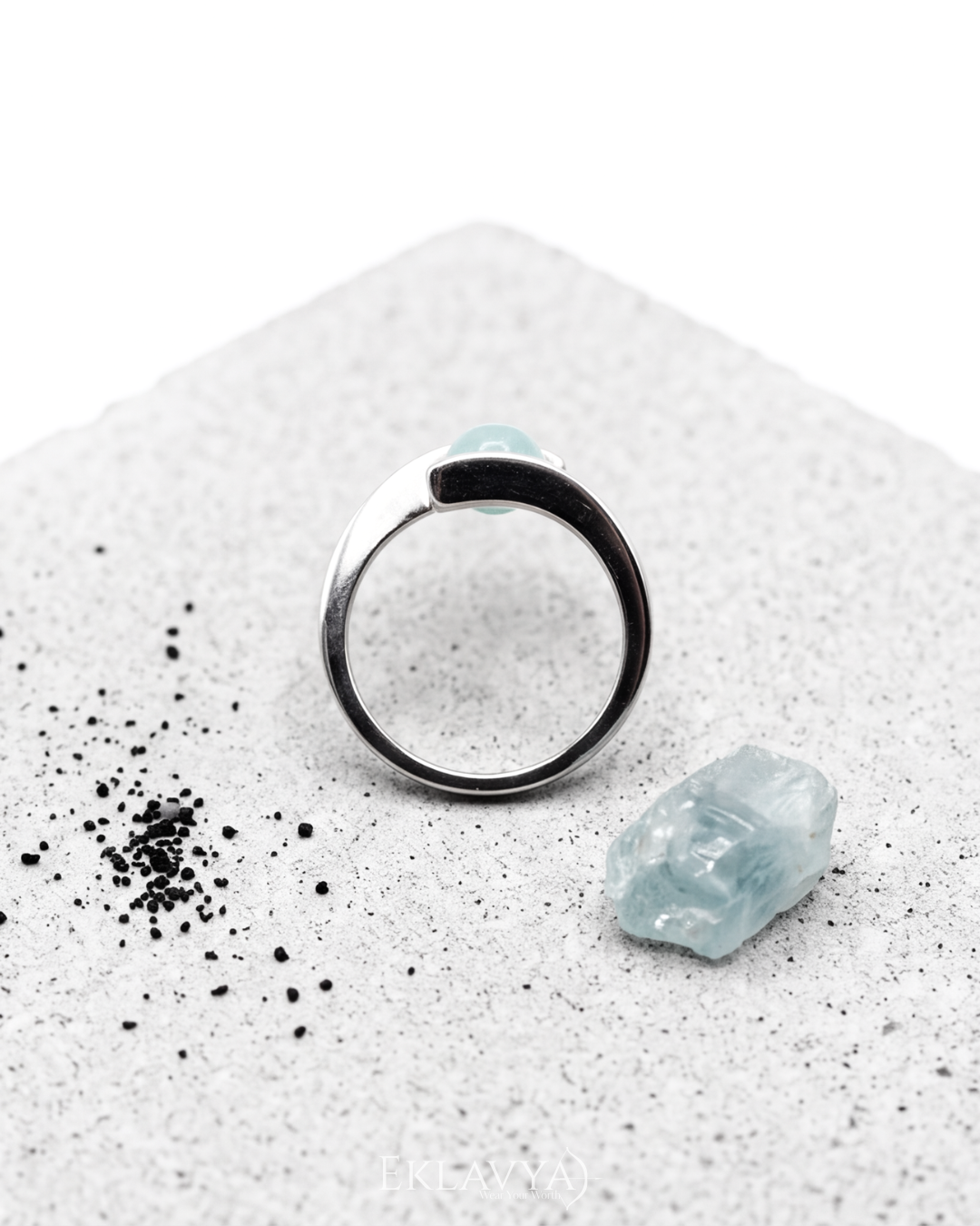 Amazora Orbit Ring