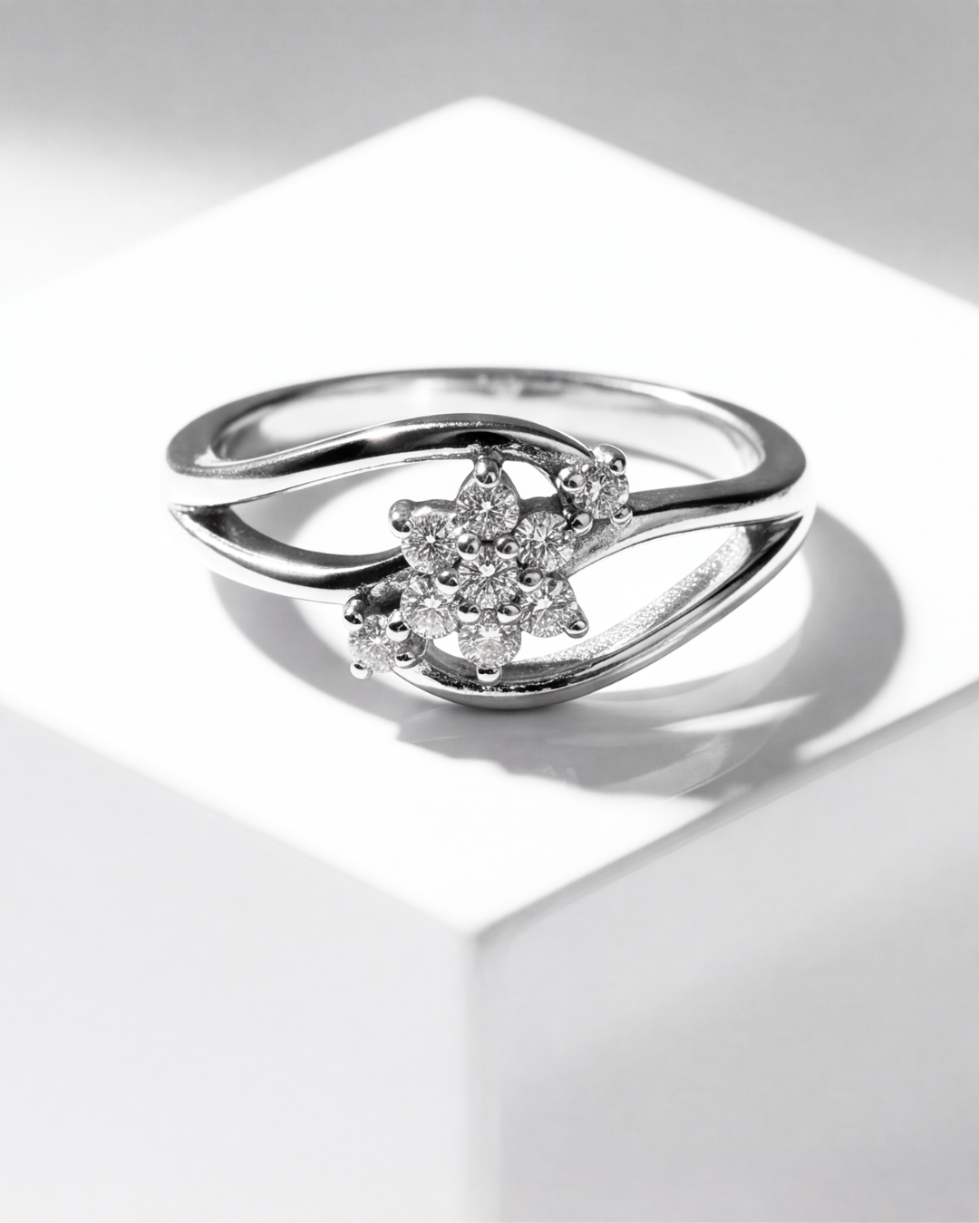 Eklavya Royal Halo Ring — catalog image 3