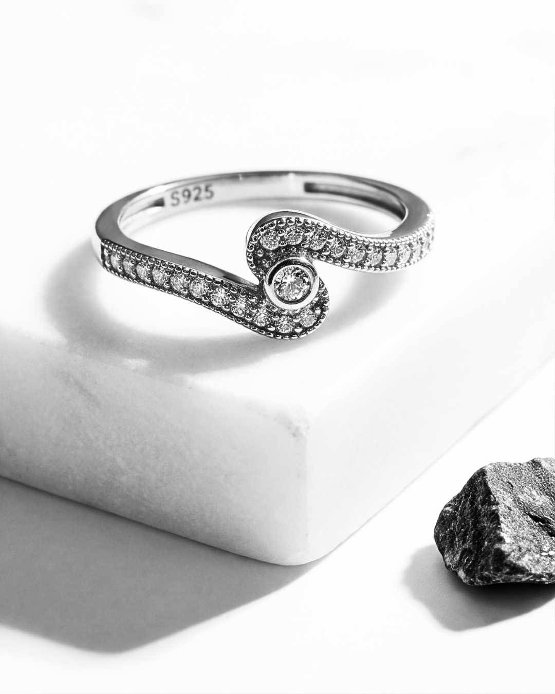 Eklavya Infinity Solitaire Ring — catalog image 3