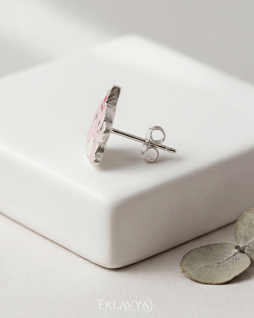 Dolphin Studs