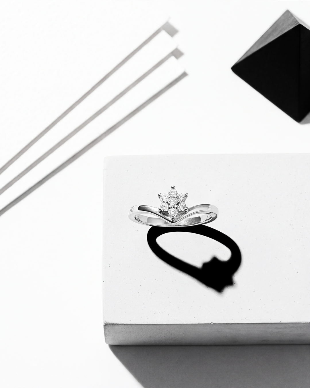 Eklavya Classic Halo Solitaire Ring — catalog image 3