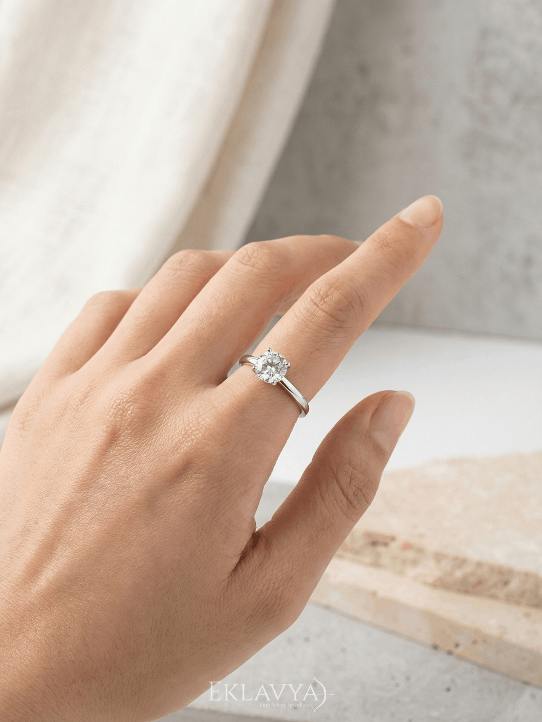Simple Solitaire Ring