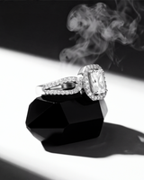 The Grand Solitaire Ring