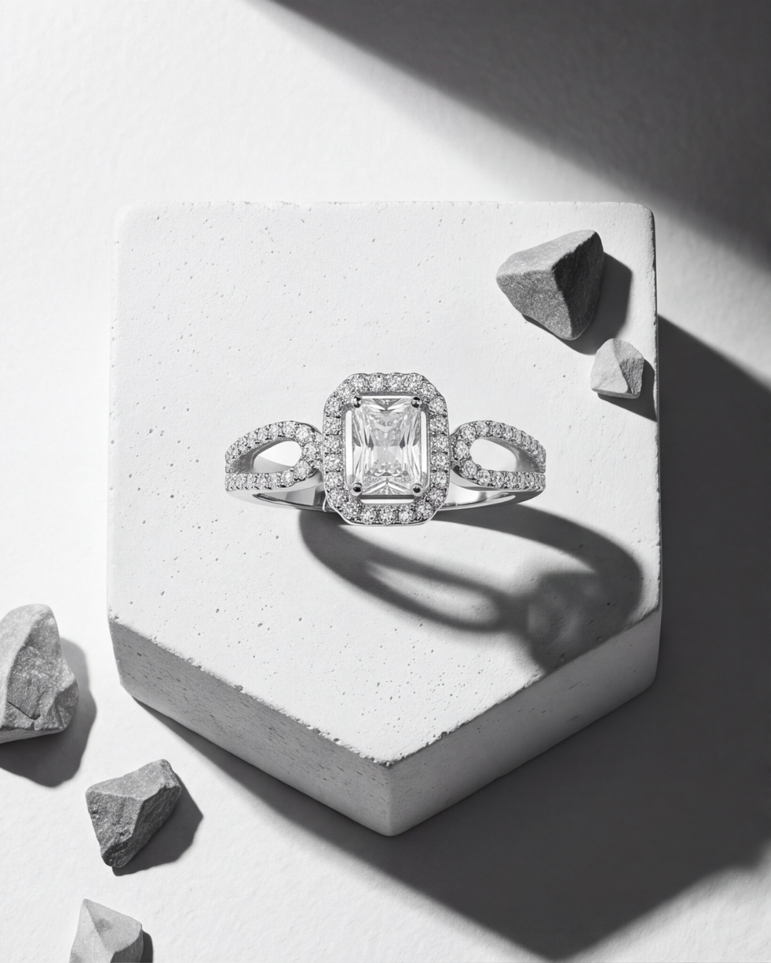 The Grand Solitaire Ring