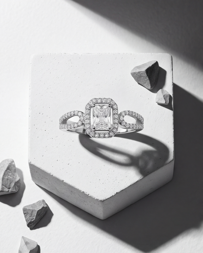 The Grand Solitaire Ring