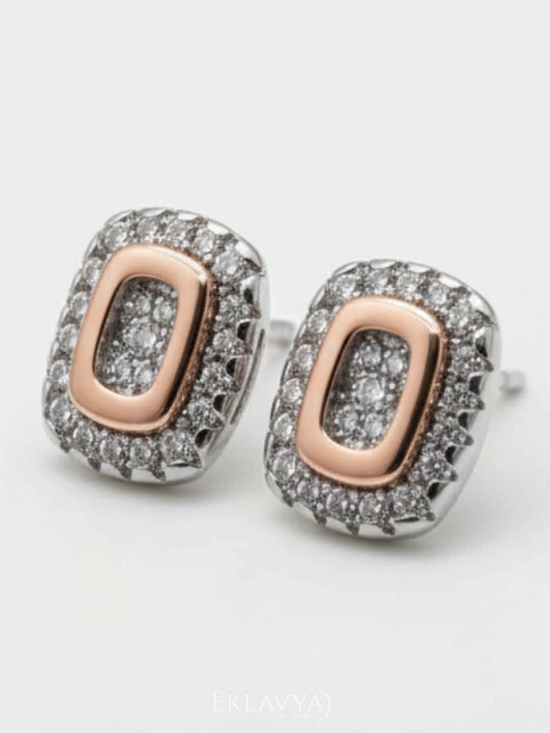 Rosélle Halo Studs