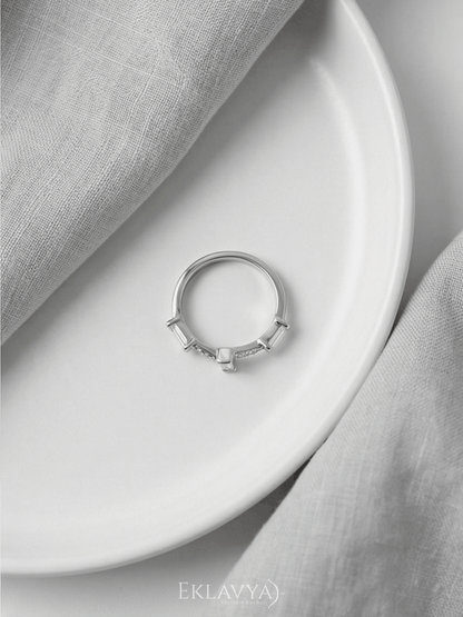 Triple Stone Ring