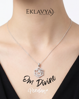 Omnira Divine Pendant