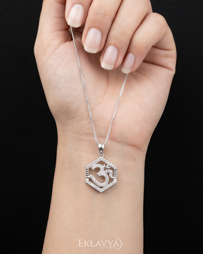 Omnira Divine Pendant