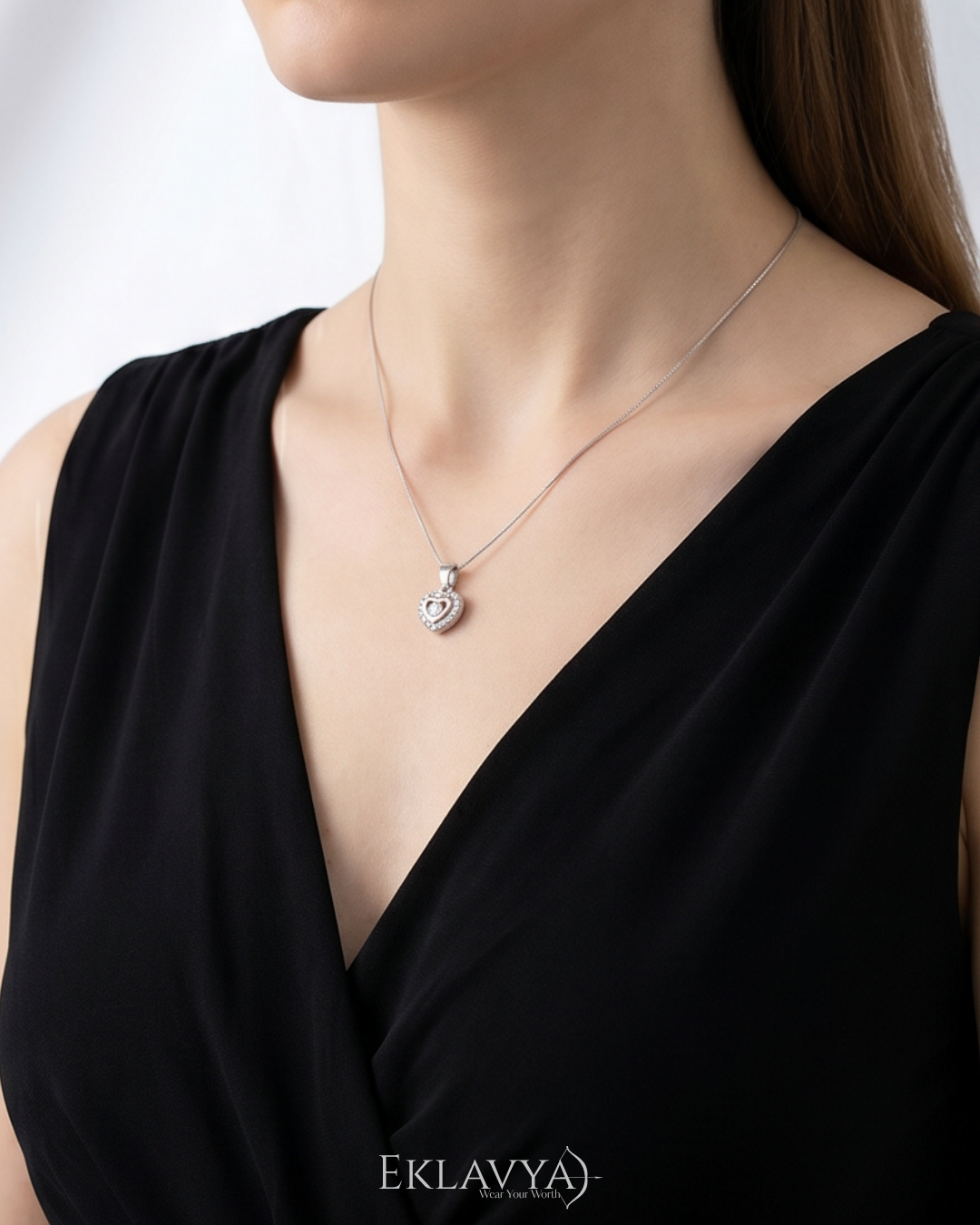 Lunéva Heart Pendant