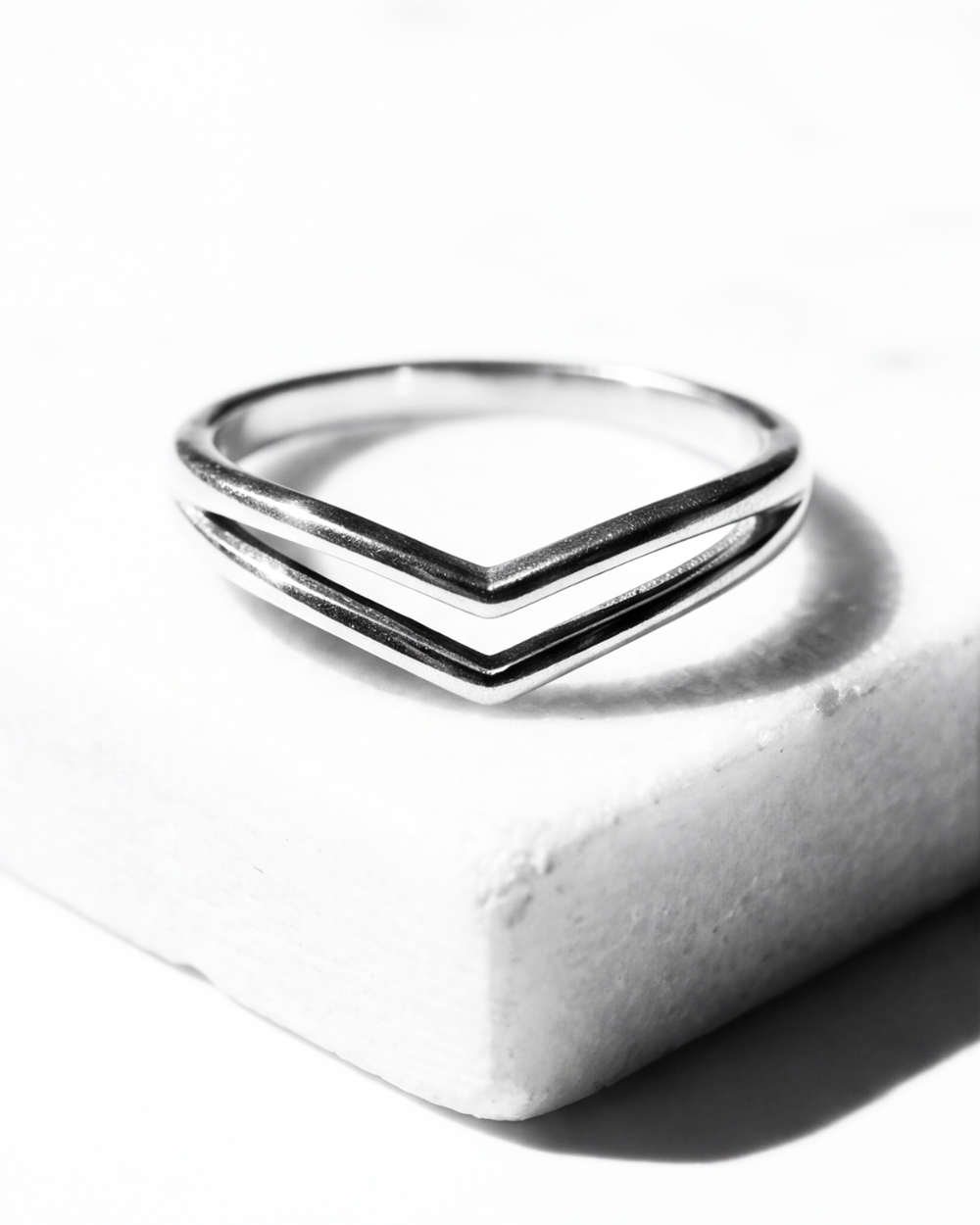The V-Élan Ring