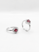 Eklavya Rubélia Bloom Toe Rings — catalog image 4