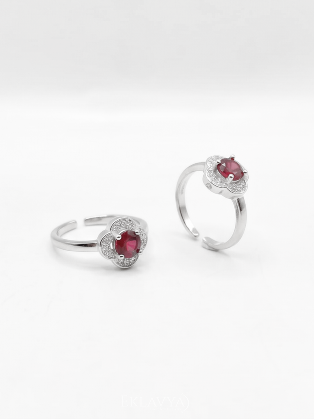 Rubélia Bloom Toe Rings