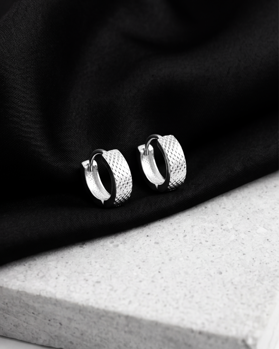 Unisex Textura Classic Baali Hoops