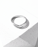 The V-Élan Ring