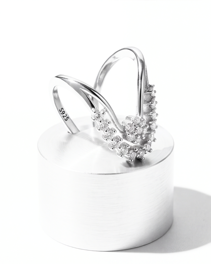 The Élan Bloom Ring