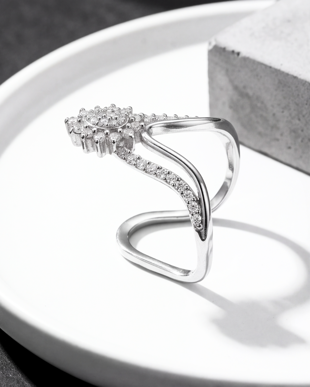 The Élan Bloom Ring