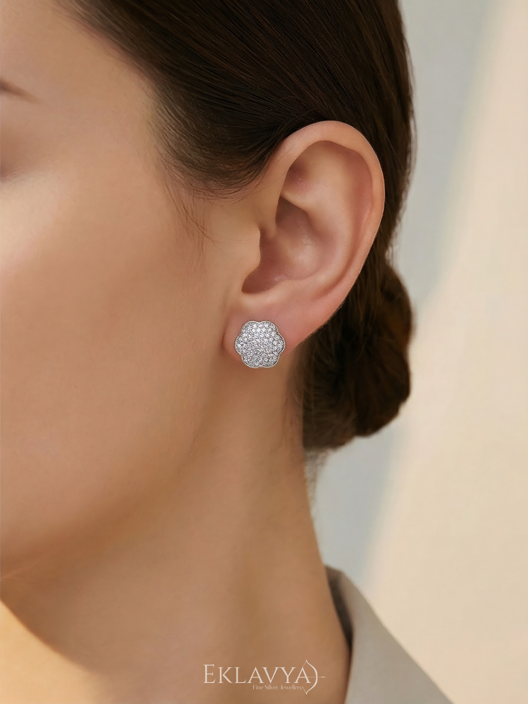 Bloom Studs